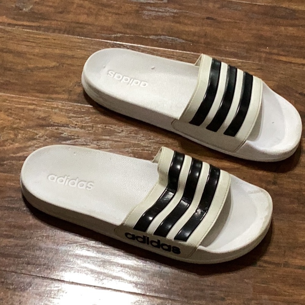 Adidas Men’s Adilette Shower, White Slide Sandals, Size 10
